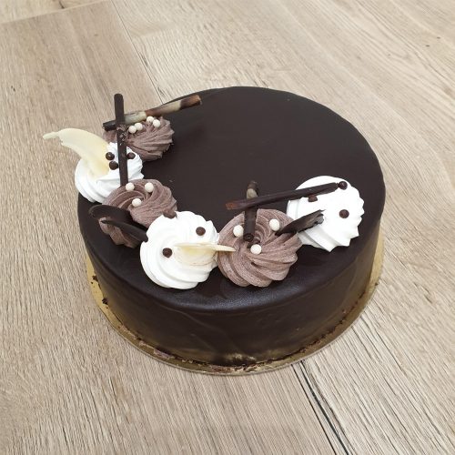 Párizsi krémes csokoládé torta