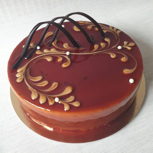 Karamellás mousse torta 